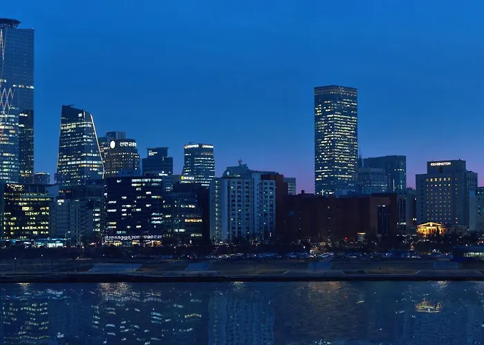 Kensington Yeouido Сеул